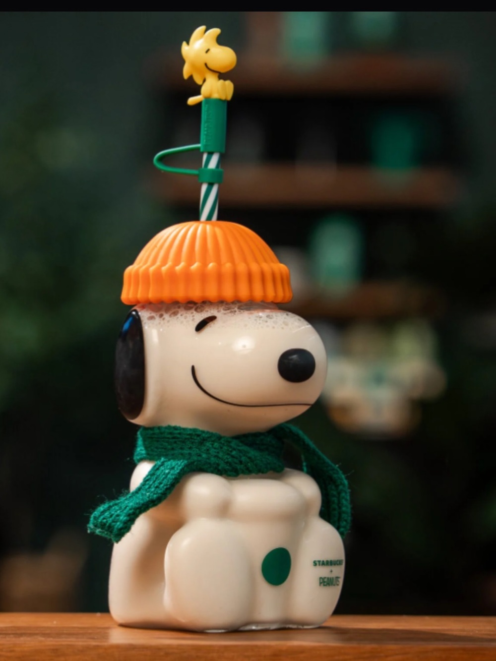 Starbucks Peanuts Snoopy Glass Cold Cup Clear & Green